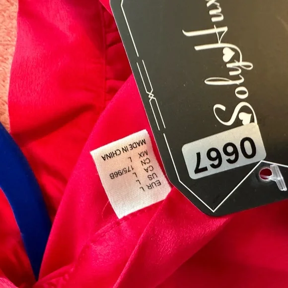 Satin Red Blouse. Size L- Brand - Soly Hux - Picture 3 of 6